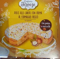 Dolce alle carote con crema al formaggio fresco