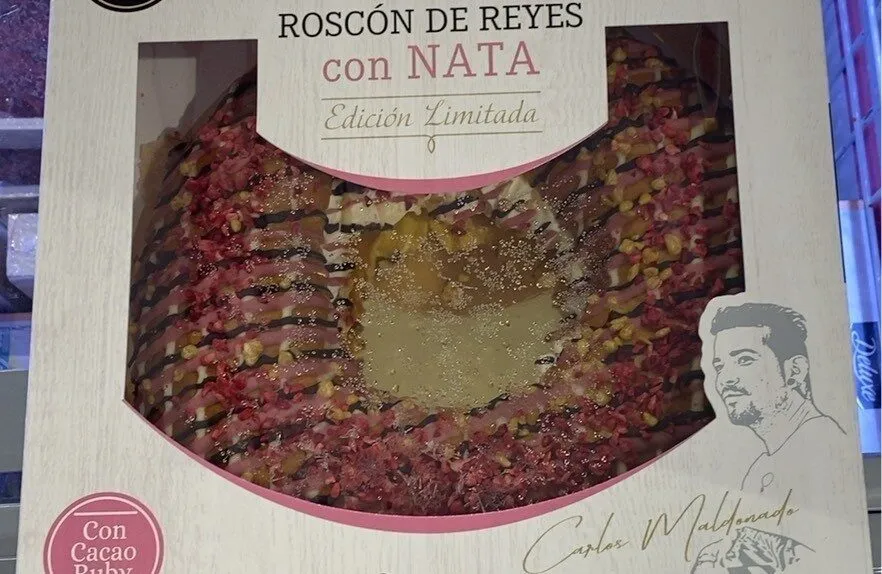 Roscon de Reyes con Nata