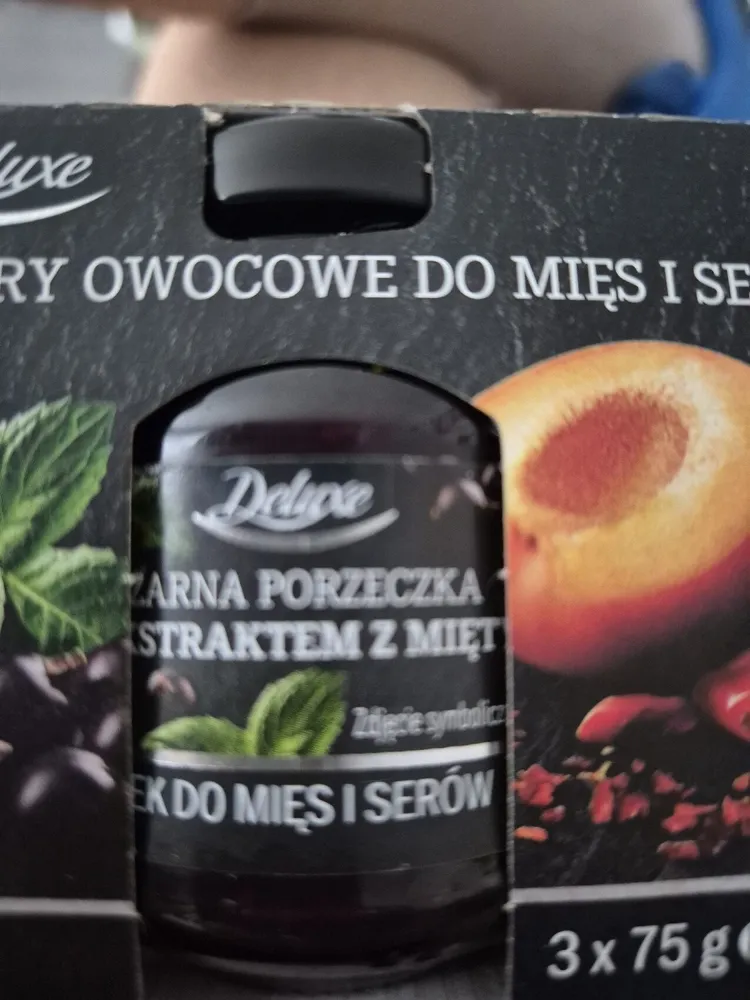 Czarna porzeczka z ekstarktem z mięty