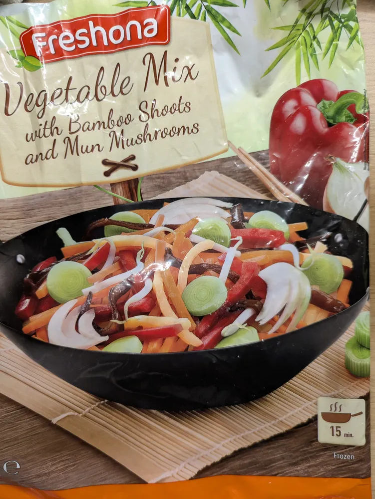Vegetable Mix with Bamboo Shoots and Mun Mushrooms
