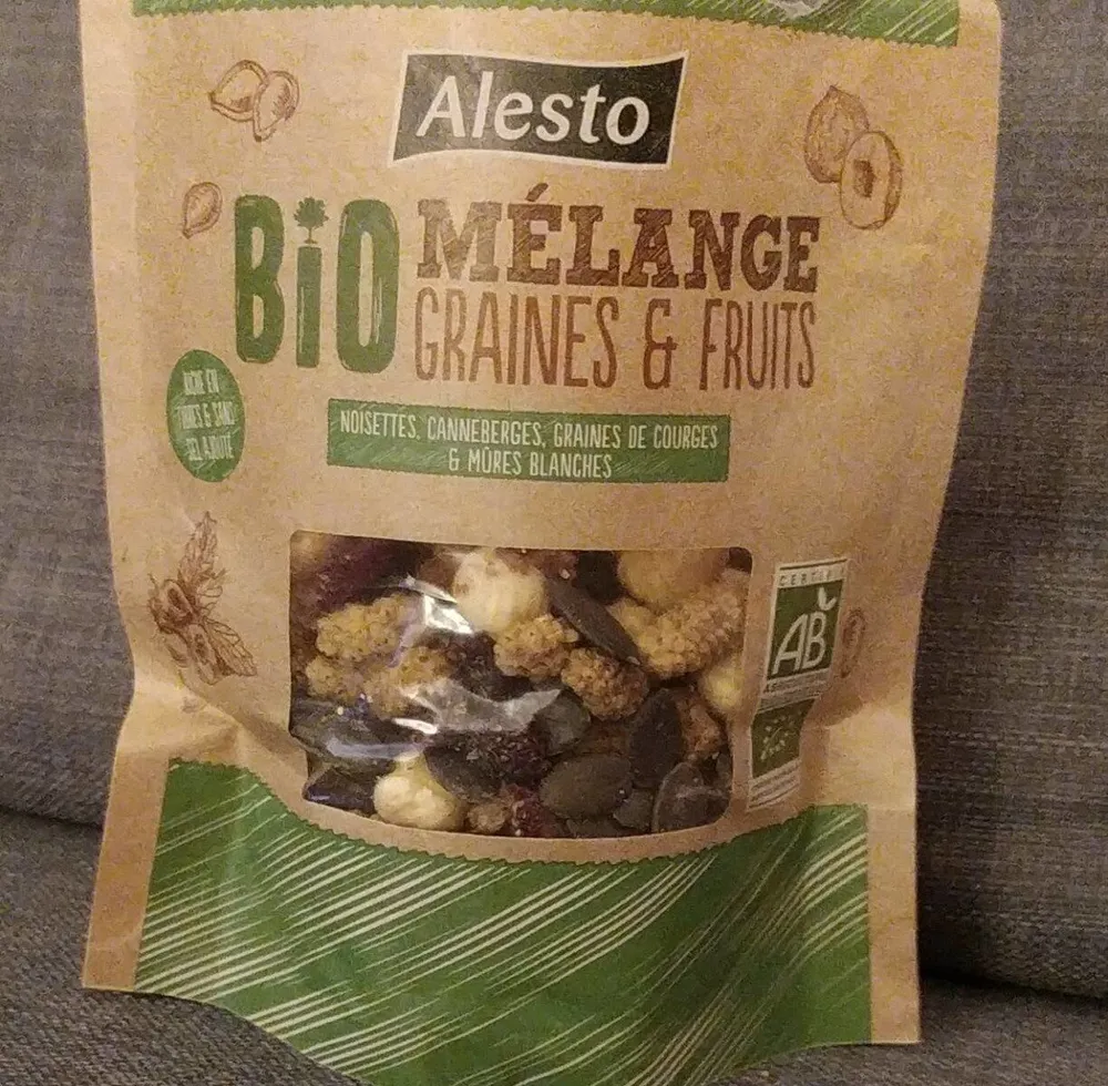Melange graines et fruits