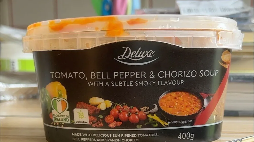Tomato, bell pepper & chorizo soup
