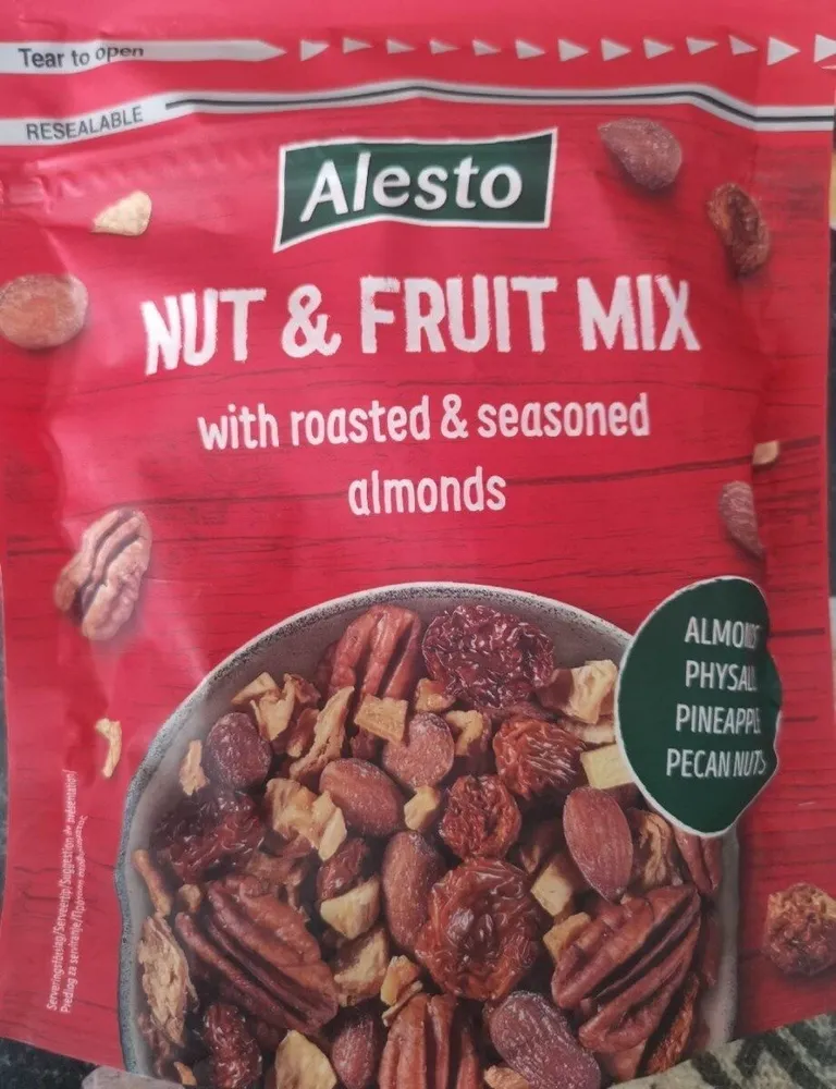 Nut & fruit mix red