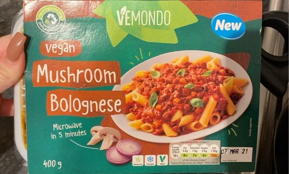Vegan mushroom bolognese