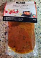 Pasta Sauce with cierre tomatoes and grana pagano cheese