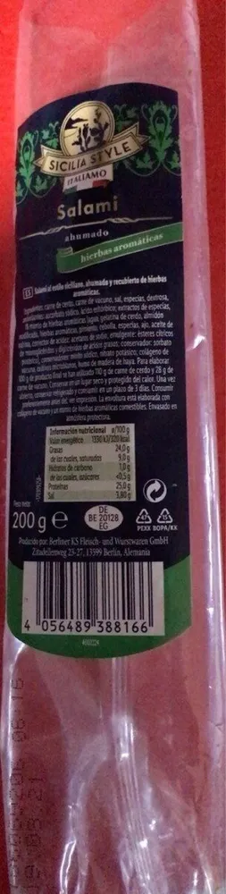 Salami ahumado de hierbas aromaticas