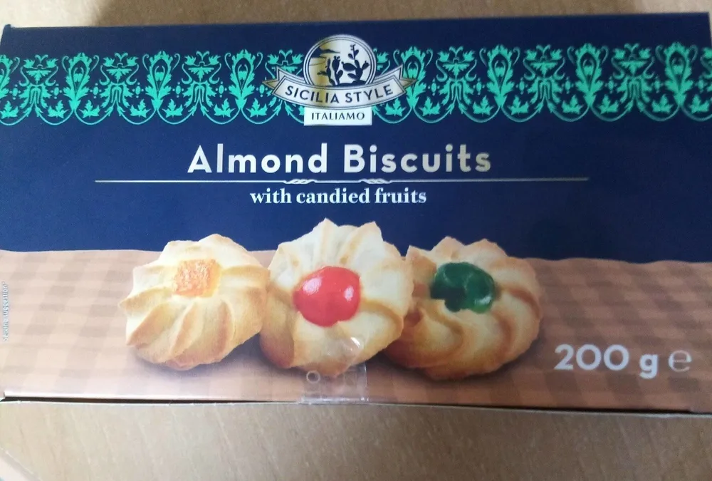 Almond biscuits