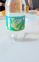 Lemon and lime sparkling water freeway