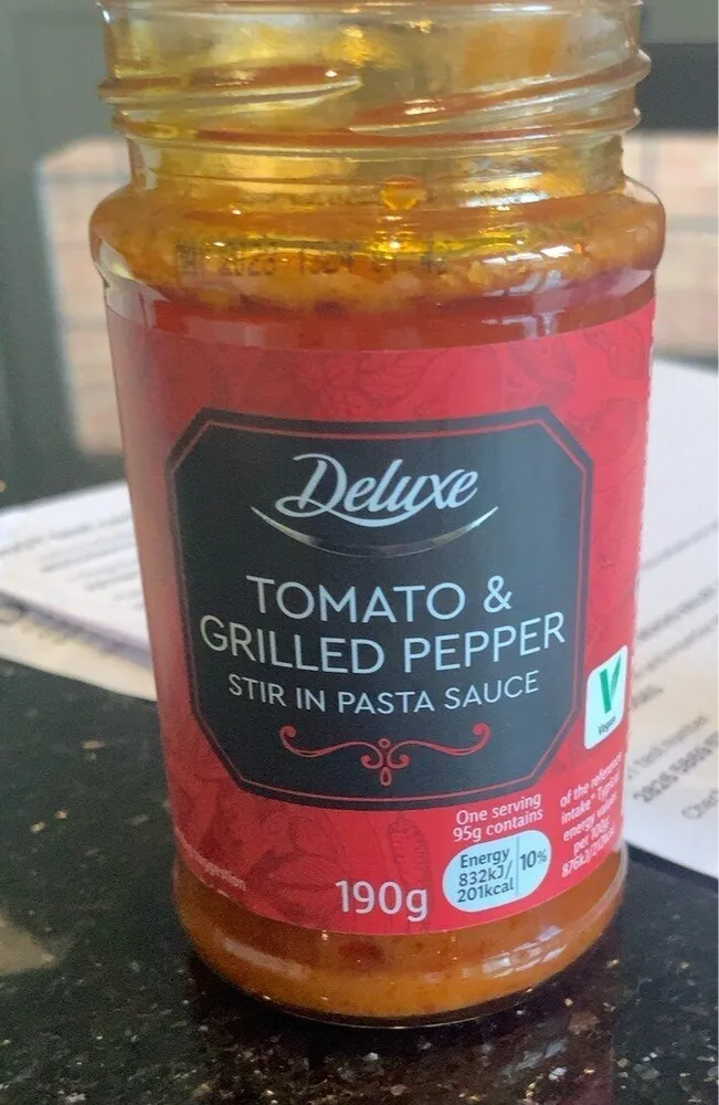 Tomato & grilled pepper pasta sauce