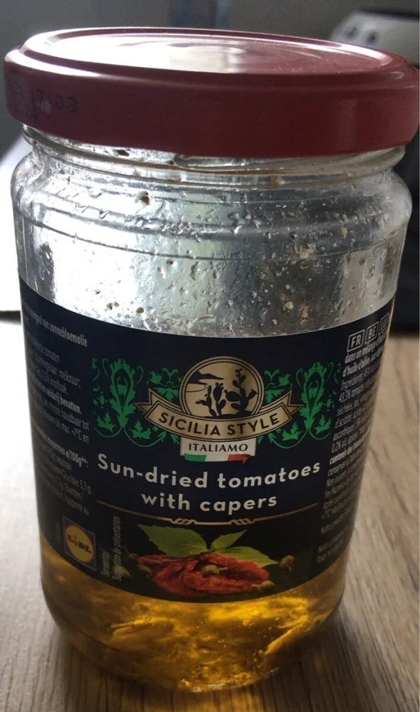 Sun dried tomatoes with capers
