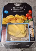 Tomatoes Mozzarella mezzelune