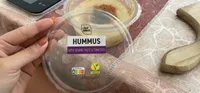 Hummus bruschetta