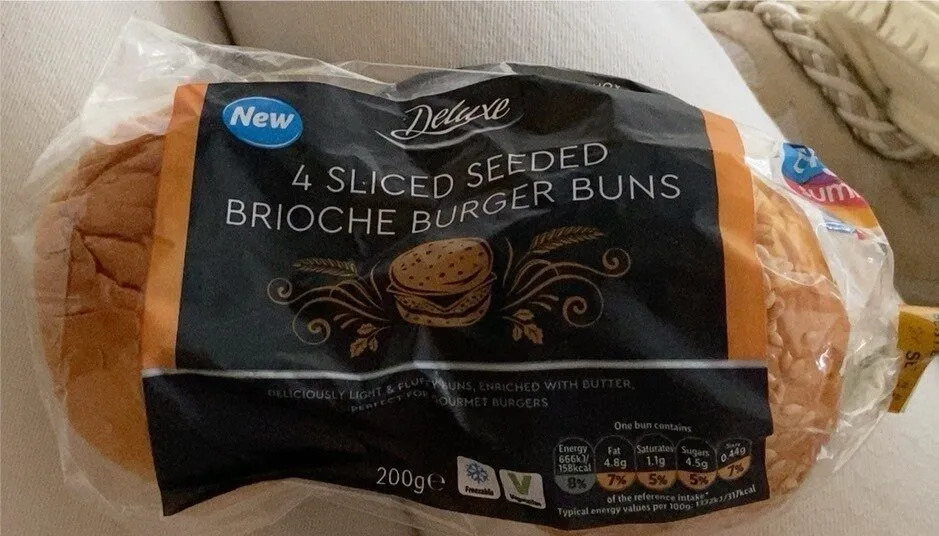 4 Seeded Brioche Burger Buns