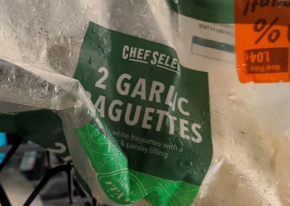 Garlic baguettes