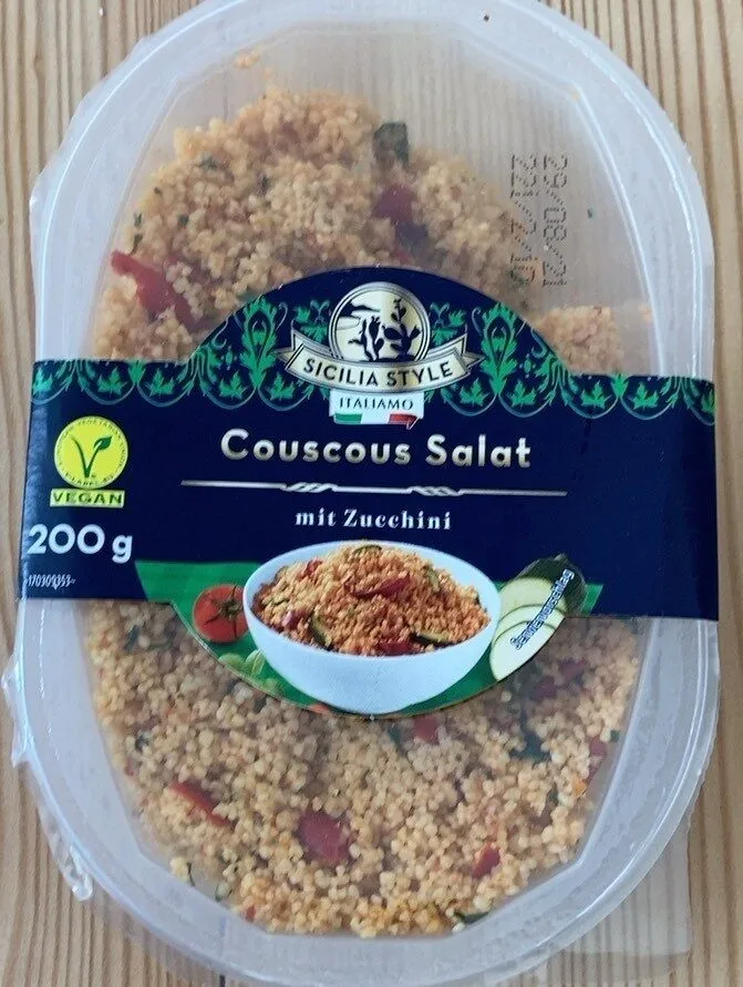 Couscous Salat mit Zucchini