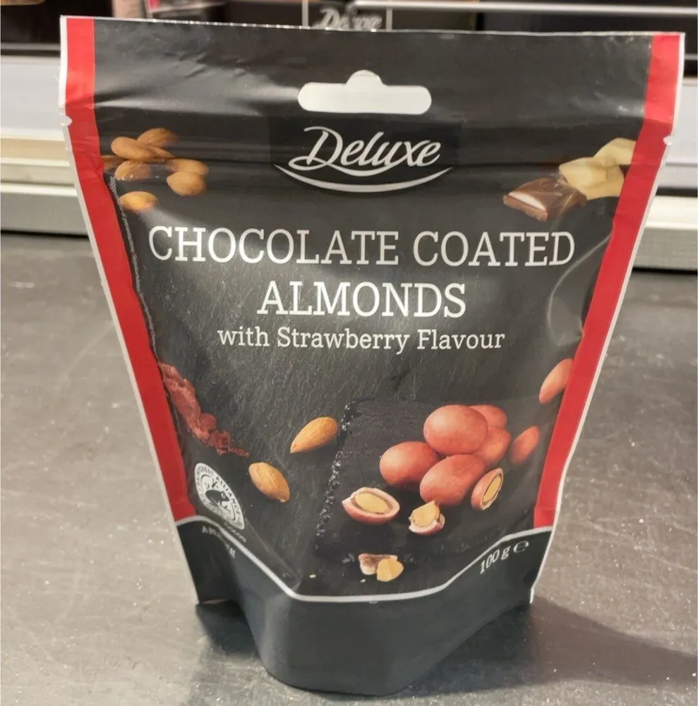 CHOCOLATE COATED ALMONDS with Strawberry Flavour