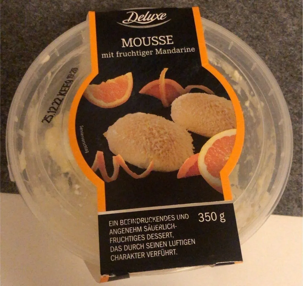 Mousse mit fruchtiger Mandarine