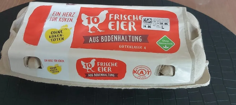S Frisches Ei aus Bodenhaltung