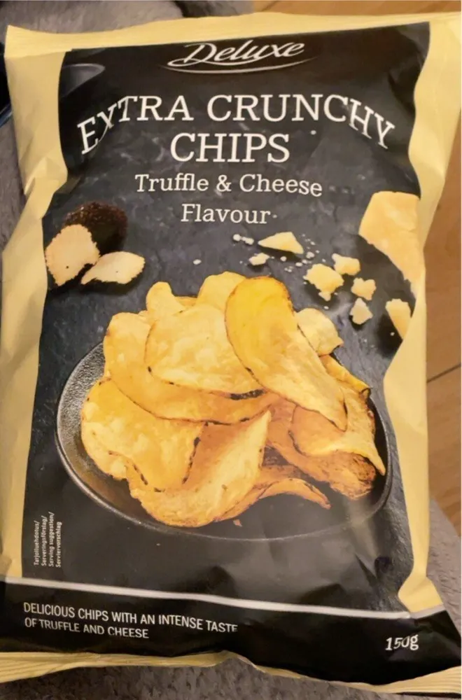 Extra Crunchy Chips Truffle and Cheese Flavour