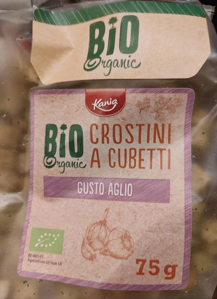 Crostini a cubetti