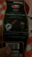 Postre de chicolate con caramelo salado