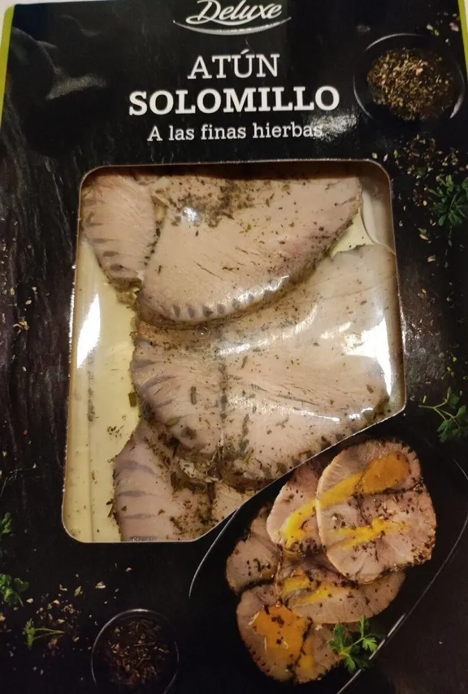Solomillo de atún a las finas hierbas