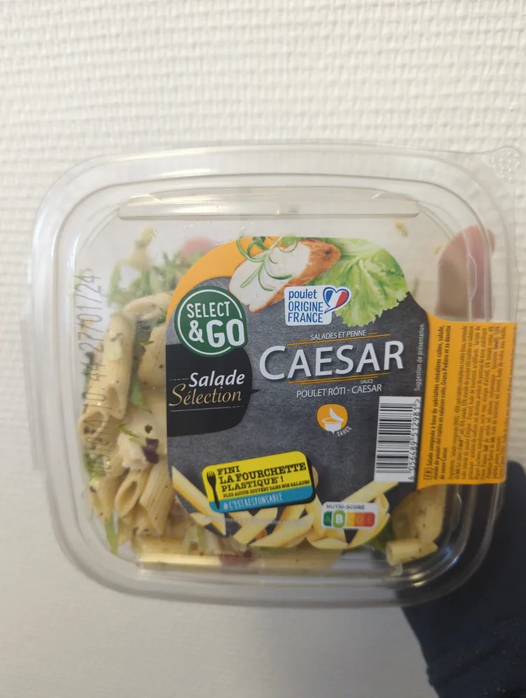 Salade et penne caesar