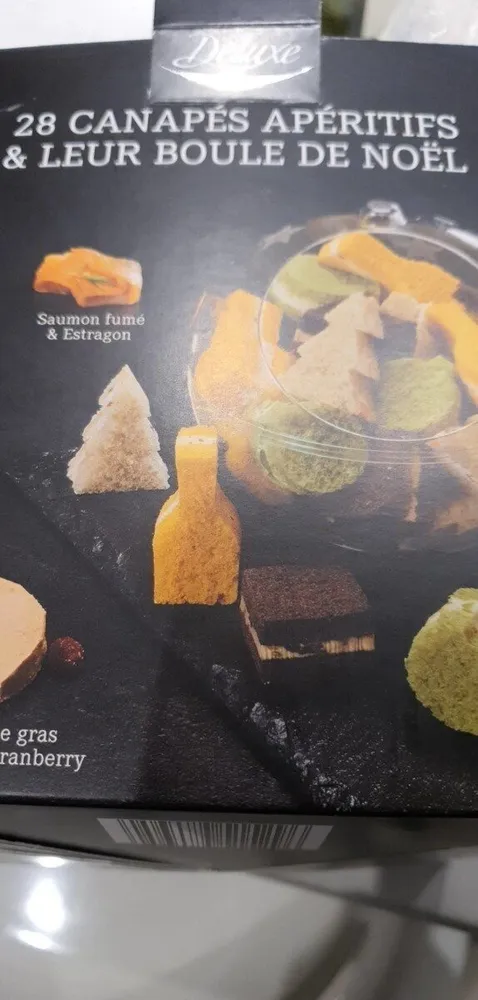 Canapés Apéritifs - Boule de Noël