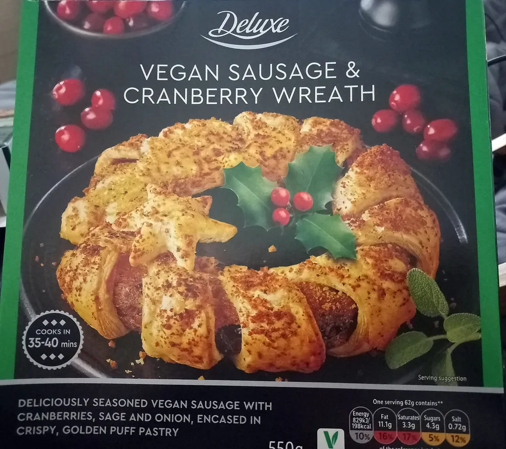 Vegan sausage and cranberry wreath
