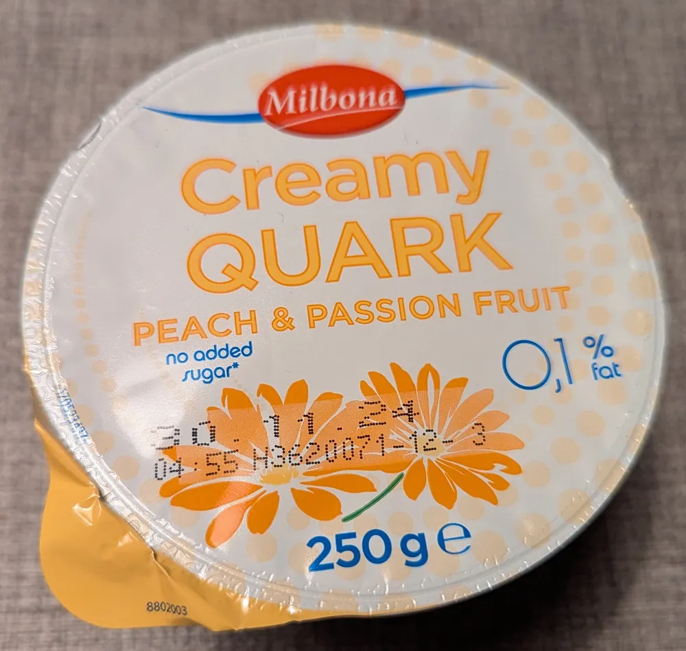 Creamy Quark Peach & Passion Fruit
