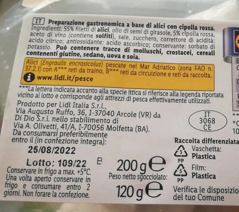 Filetti di alici marinate
