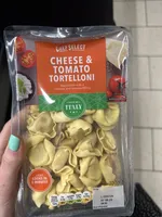 Cheese & tomato tortellini