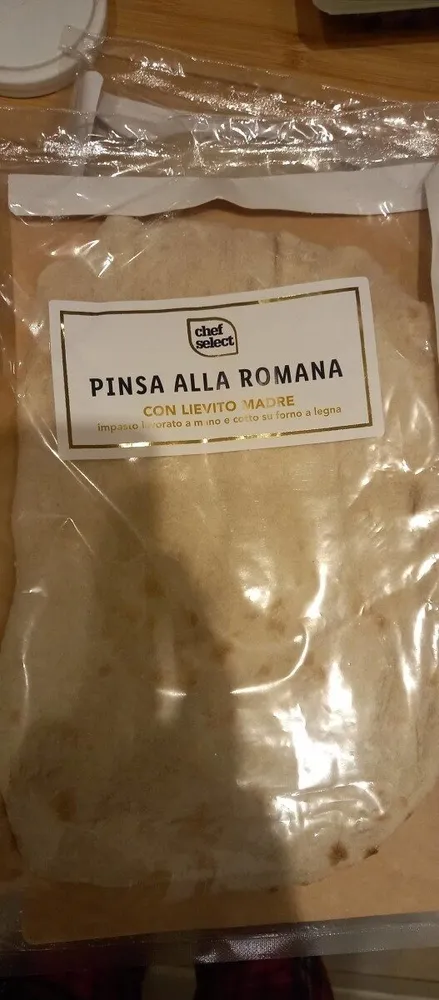 Pinsa alla romana