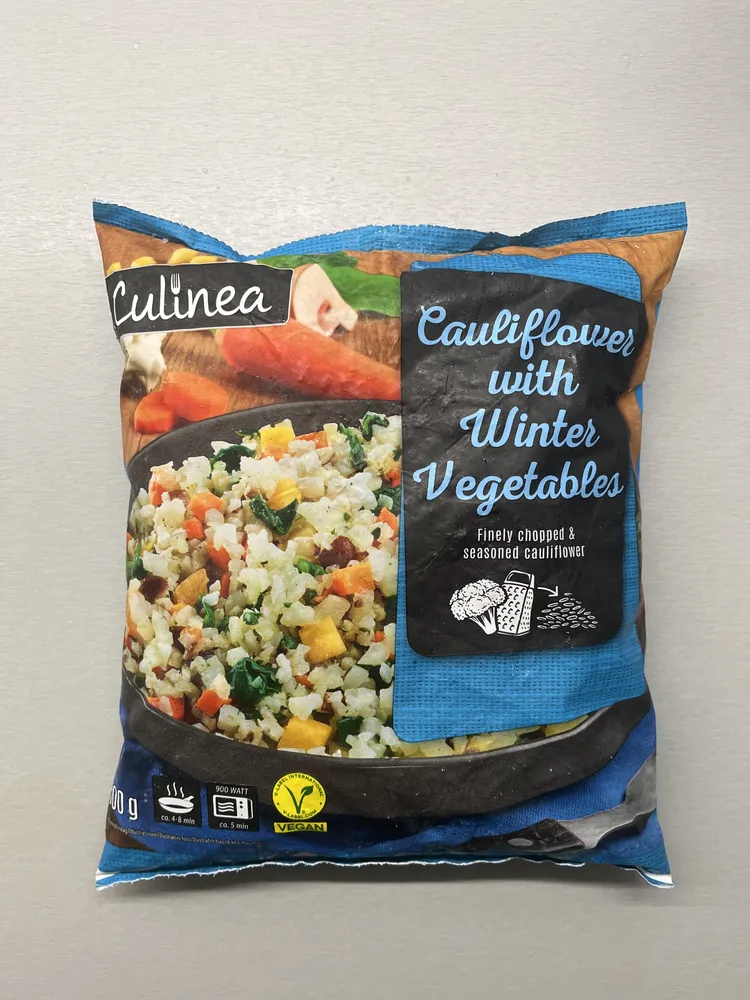 Cauliflower rice with winter vegetables
