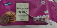Fruit and nut cookies