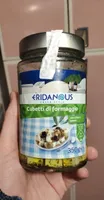 Cubetti di formaggio con olive e spezie