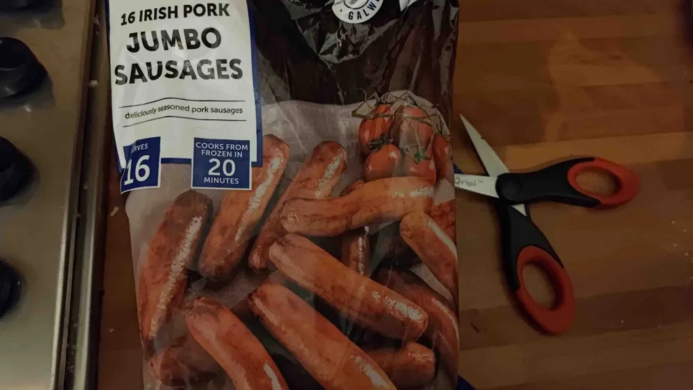 Jumbo pork sausages