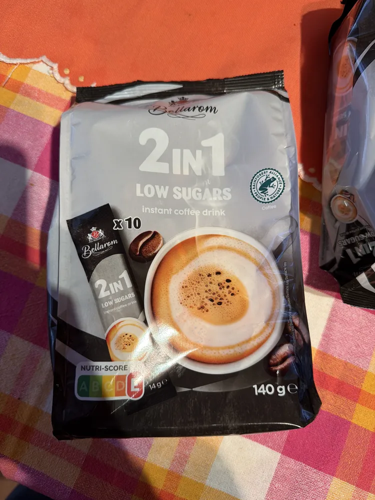 2in1 LOW SUGARS instant coffee drink