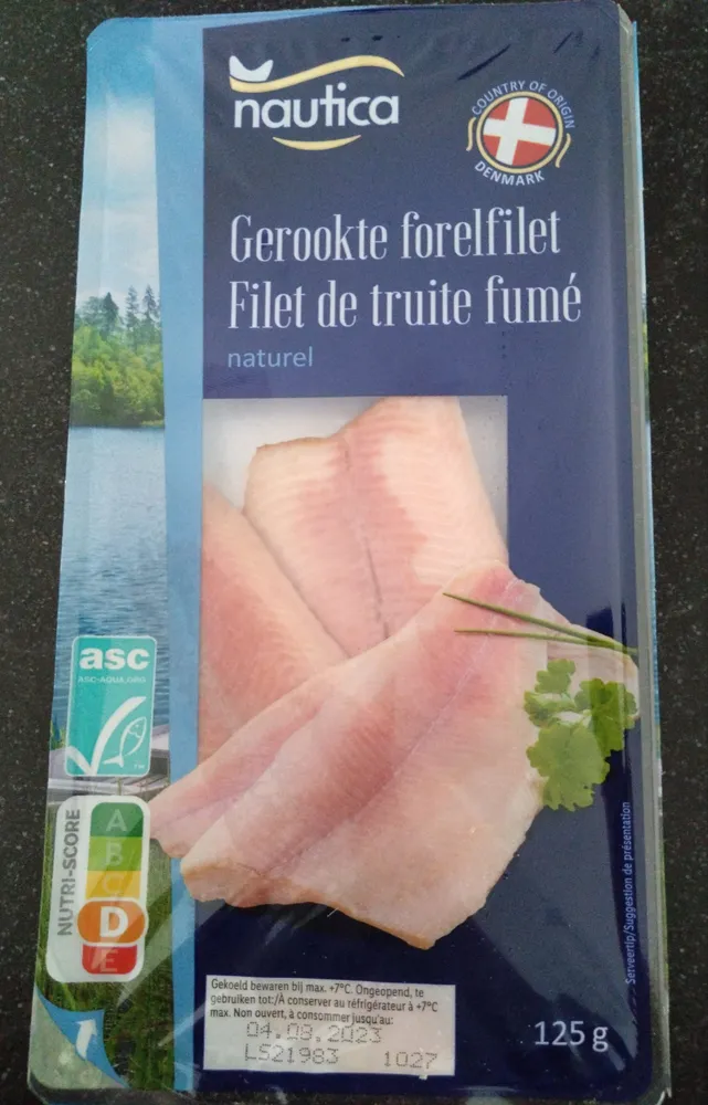 Smoked trout forelfilet