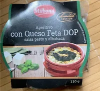 Aperitivo con Queso Feta DOP, salsa pesto y albahaca