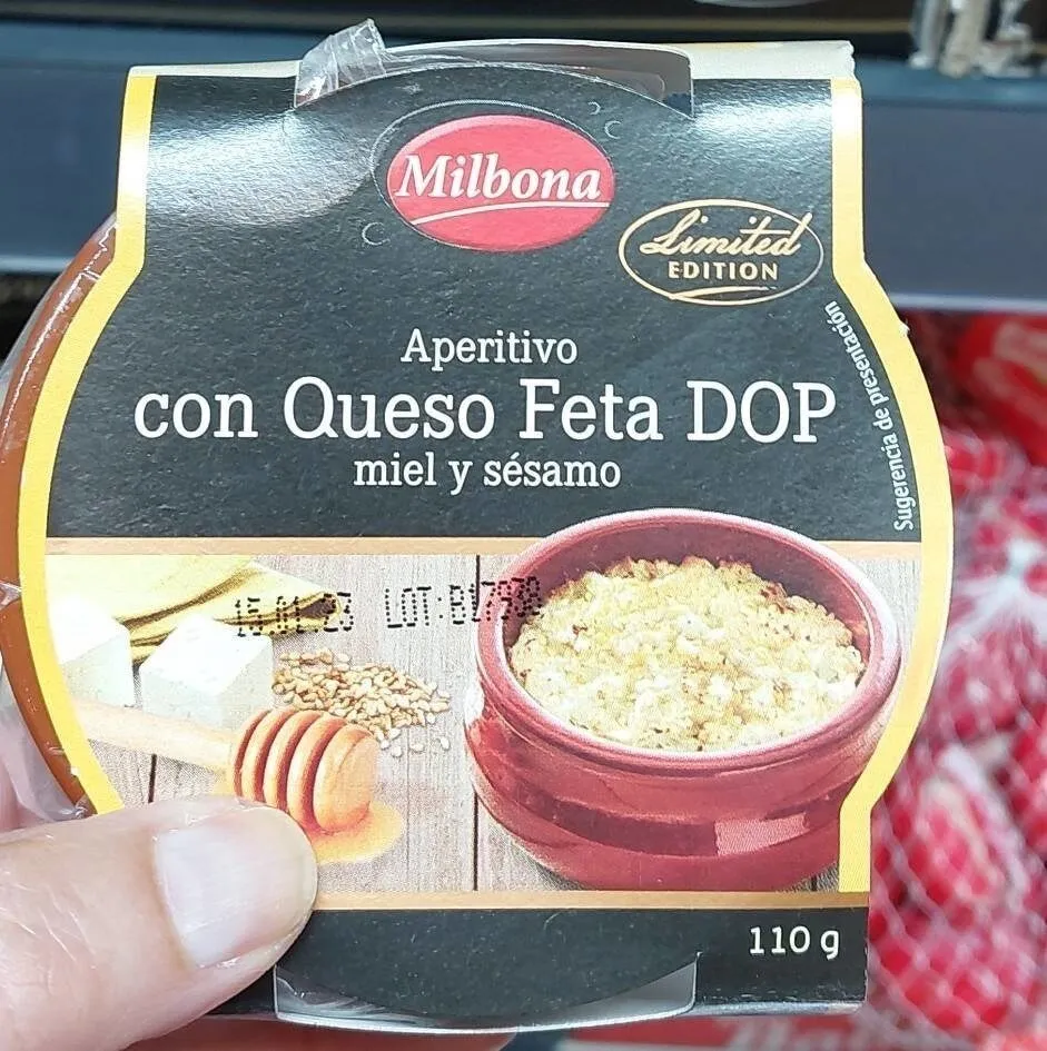 Aperitivo con queso feta de milbona