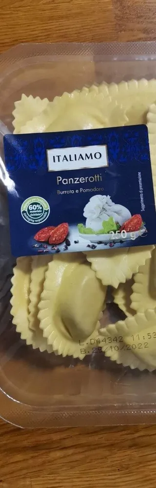 Panzerotti burrata e pomodoro