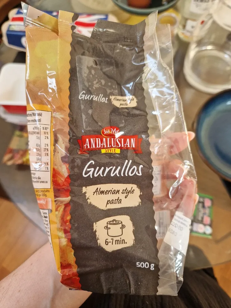 Makaron Gurullos