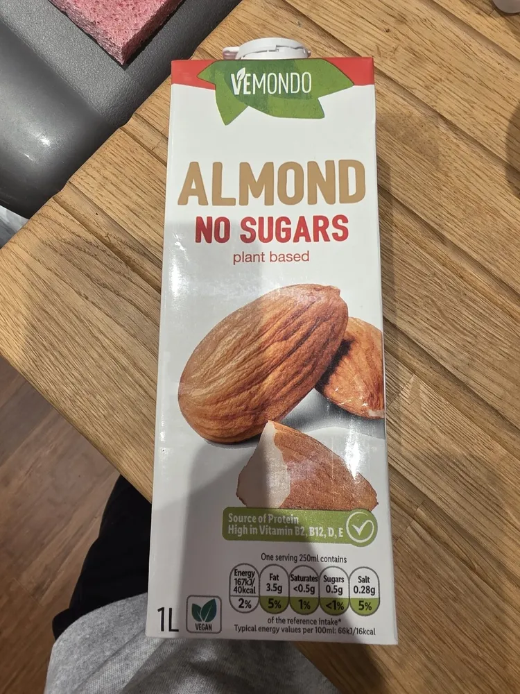 Leche De Almendras