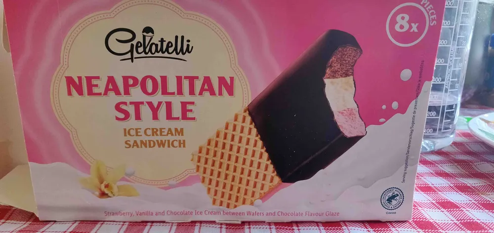 Ice cream sandwich neapolitan style