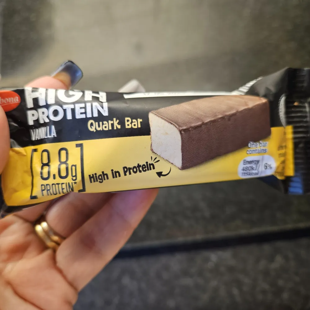 high protein vanilla quark bar