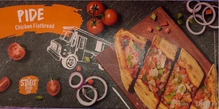 Chicken flatbread pide