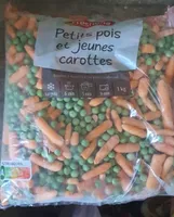 Petits pois et jeunes carottes
