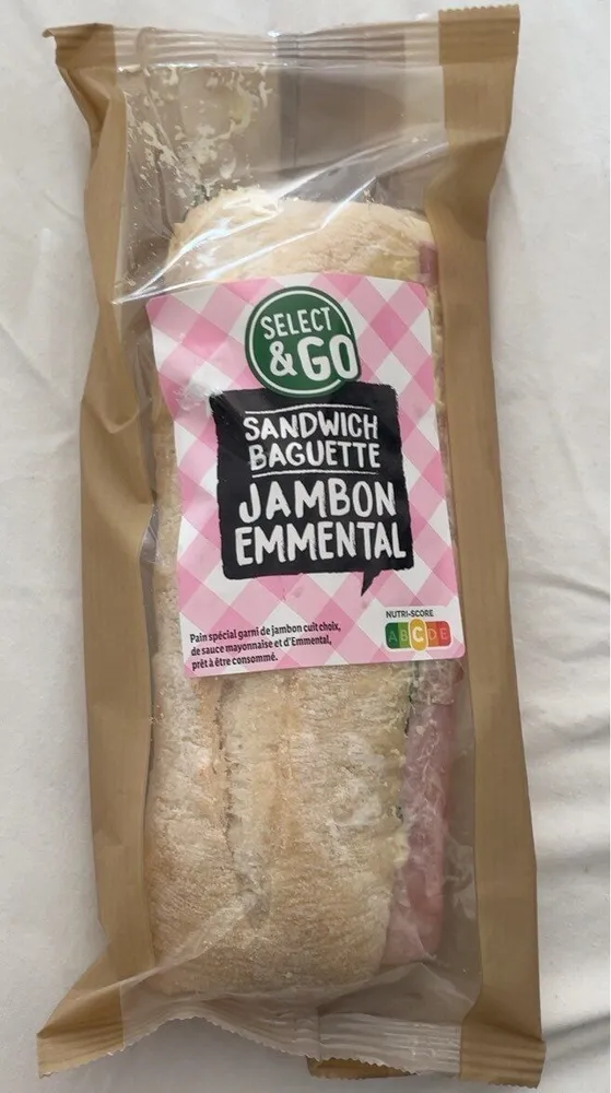 Sandwich baguette jambon emmental