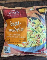 Bratnudeln mit Gemüse, Gewürzt mit Curry